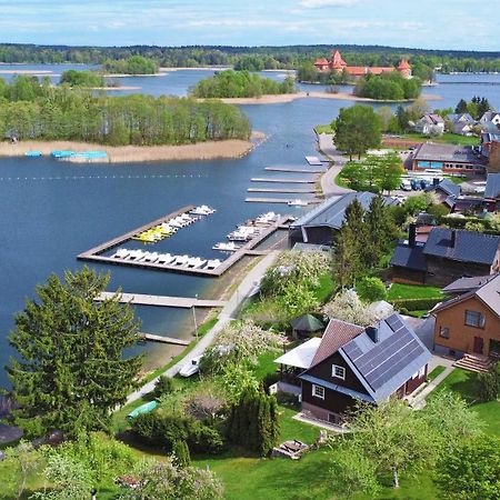 Augutes Zurlienes Apartamentai Trakai Eksteriør bilde