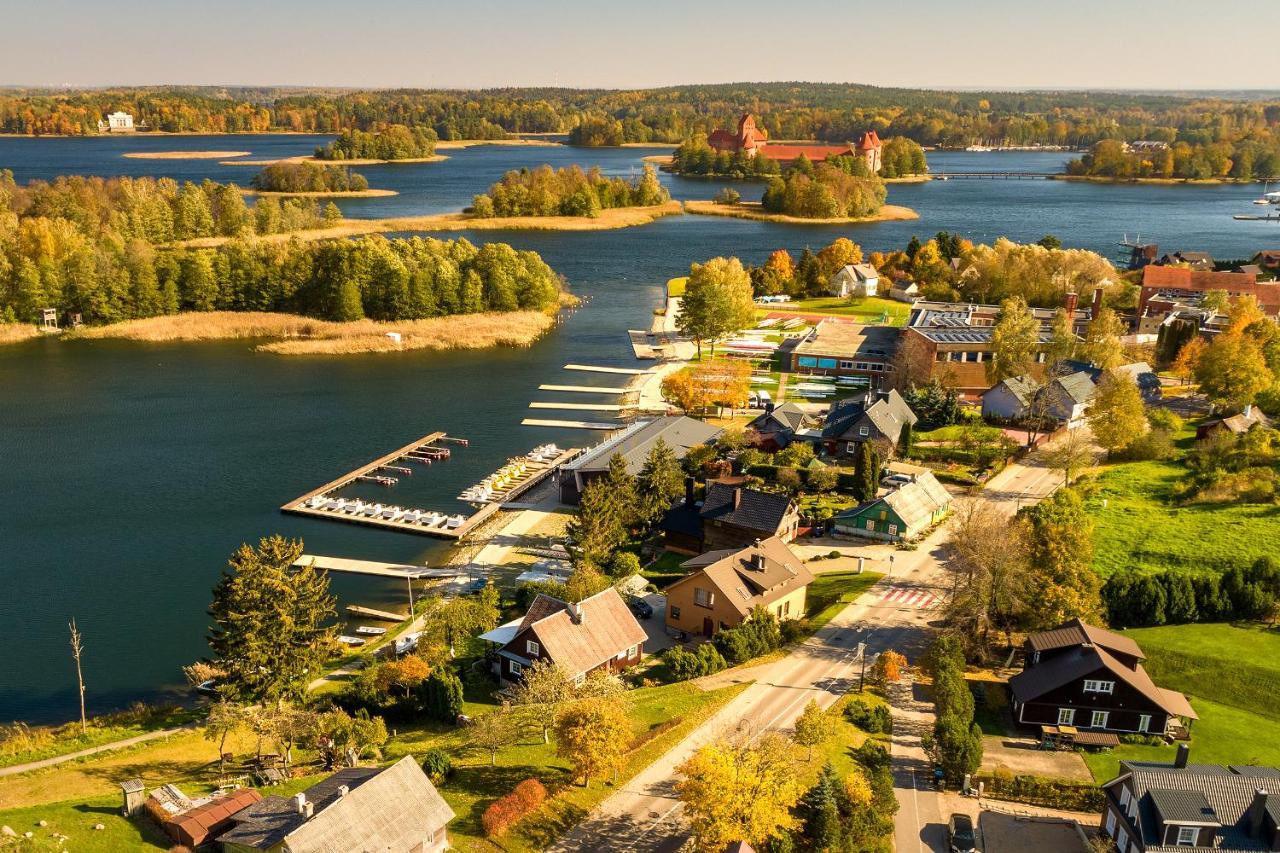 Augutes Zurlienes Apartamentai Trakai Eksteriør bilde