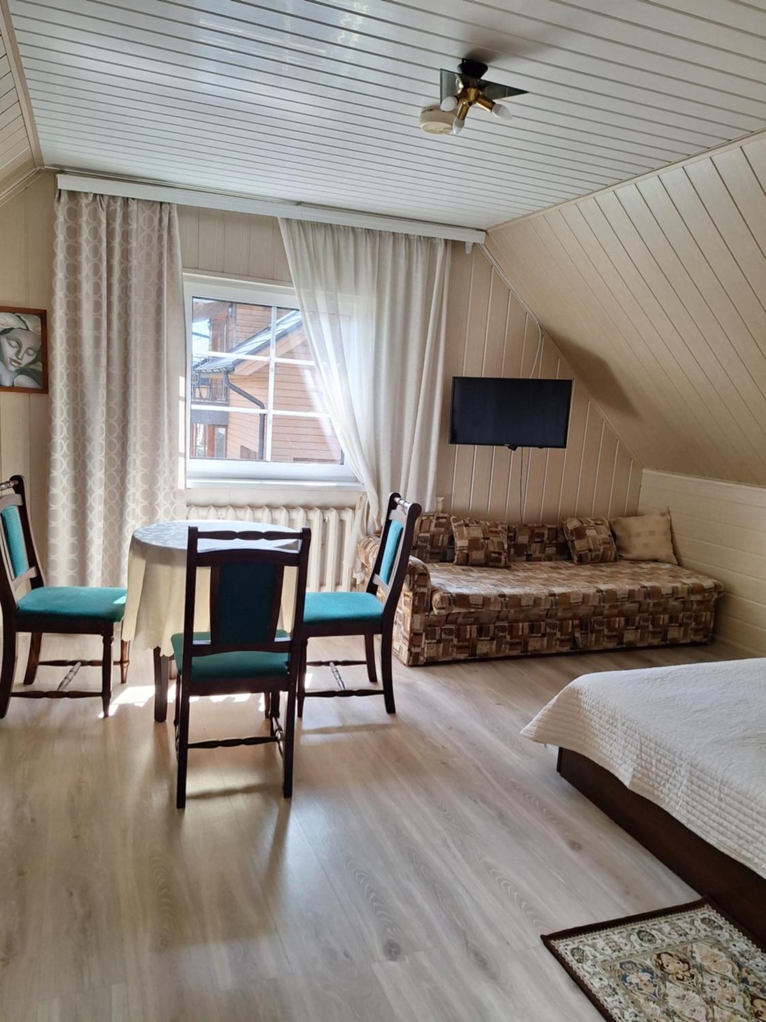 Augutes Zurlienes Apartamentai Trakai Eksteriør bilde