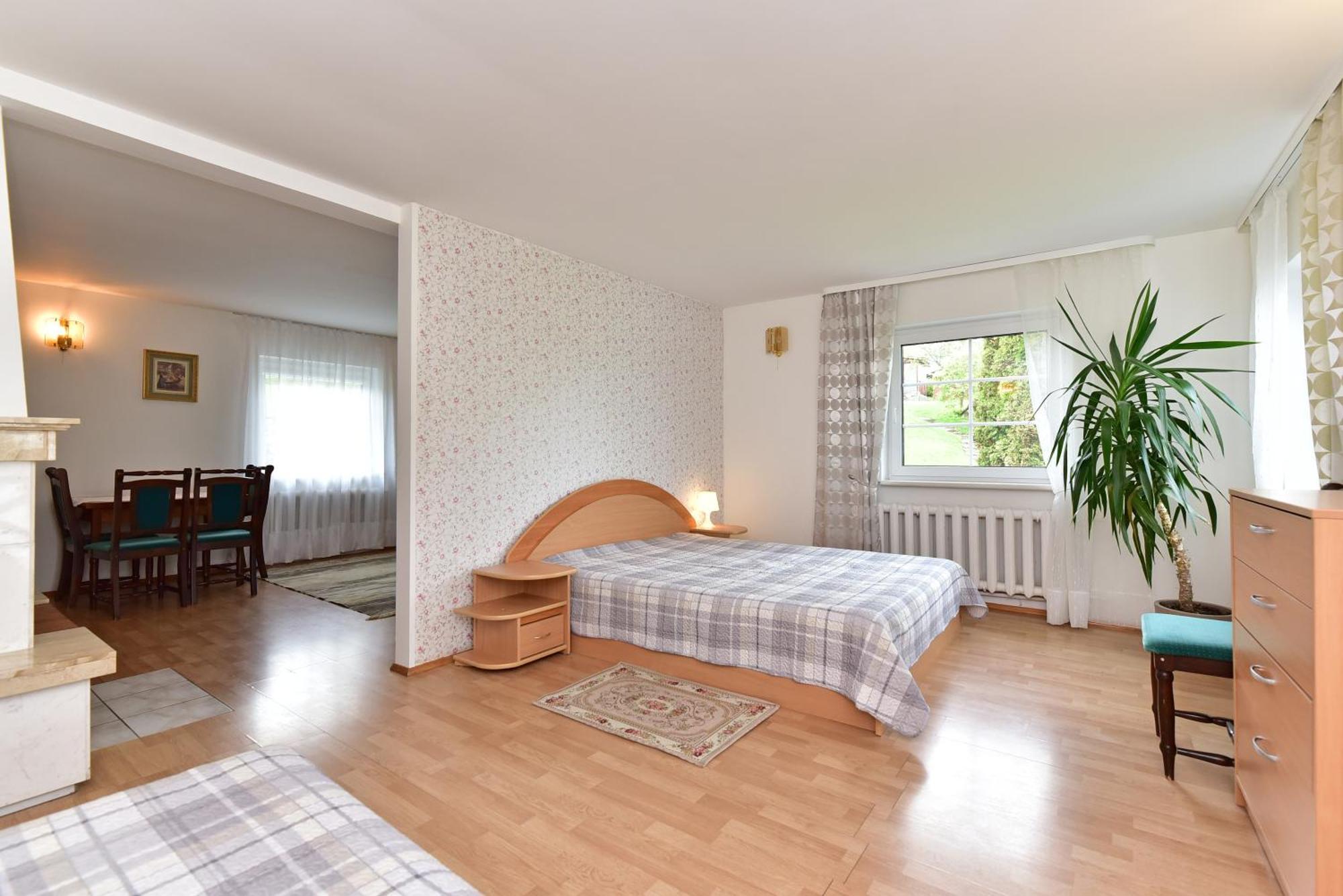 Augutes Zurlienes Apartamentai Trakai Eksteriør bilde