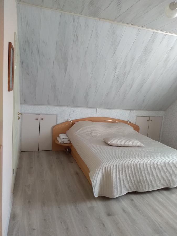 Augutes Zurlienes Apartamentai Trakai Eksteriør bilde